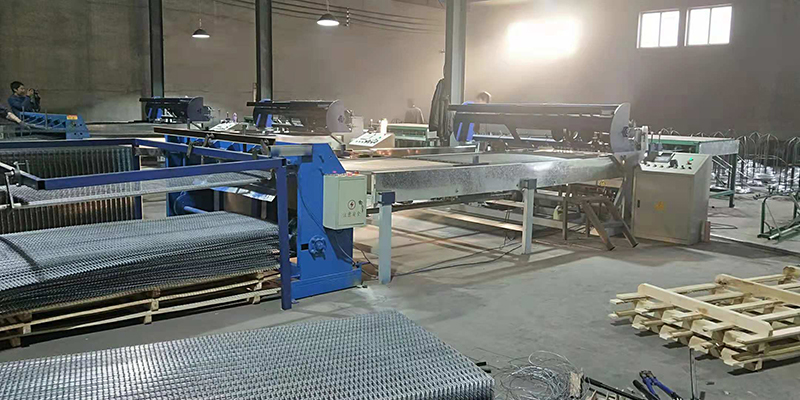 全自動焊網(wǎng)機(jī) 全自動焊網(wǎng)機(jī)