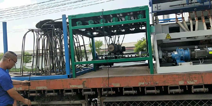 誠(chéng)科3-6mm全自動(dòng)排焊機(jī)  誠(chéng)科3-6mm全自動(dòng)排焊機(jī)